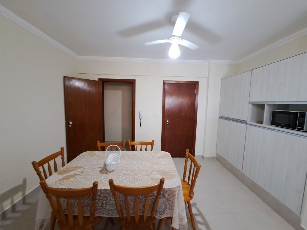 Apartamento à venda com 3 quartos, 140m² - Foto 17