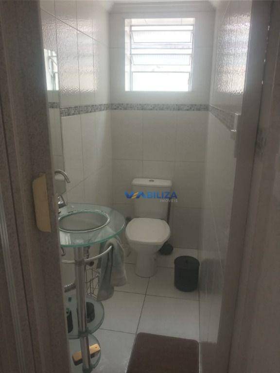 Sobrado à venda com 2 quartos, 360m² - Foto 21