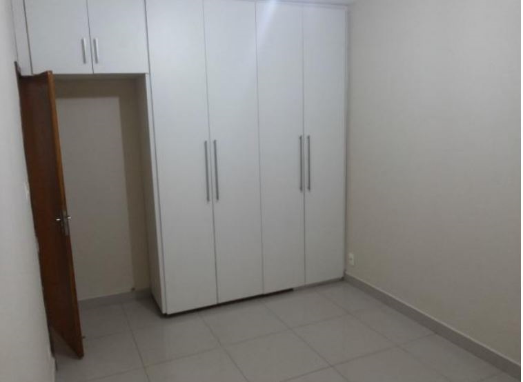 Casa à venda com 3 quartos, 100m² - Foto 5