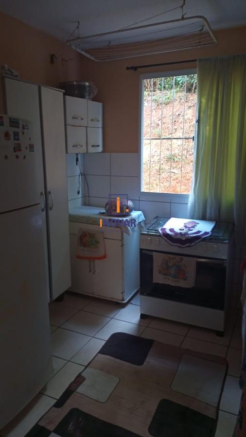 Apartamento à venda com 2 quartos, 45m² - Foto 2