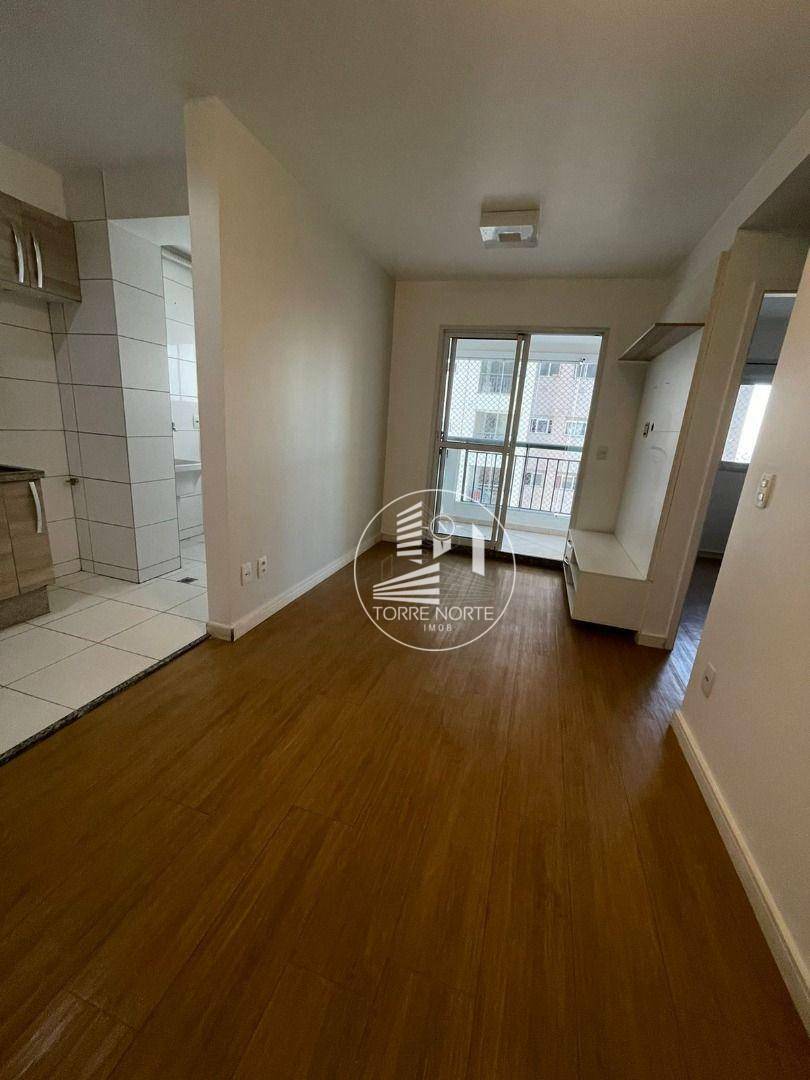 Apartamento à venda com 2 quartos, 47m² - Foto 3