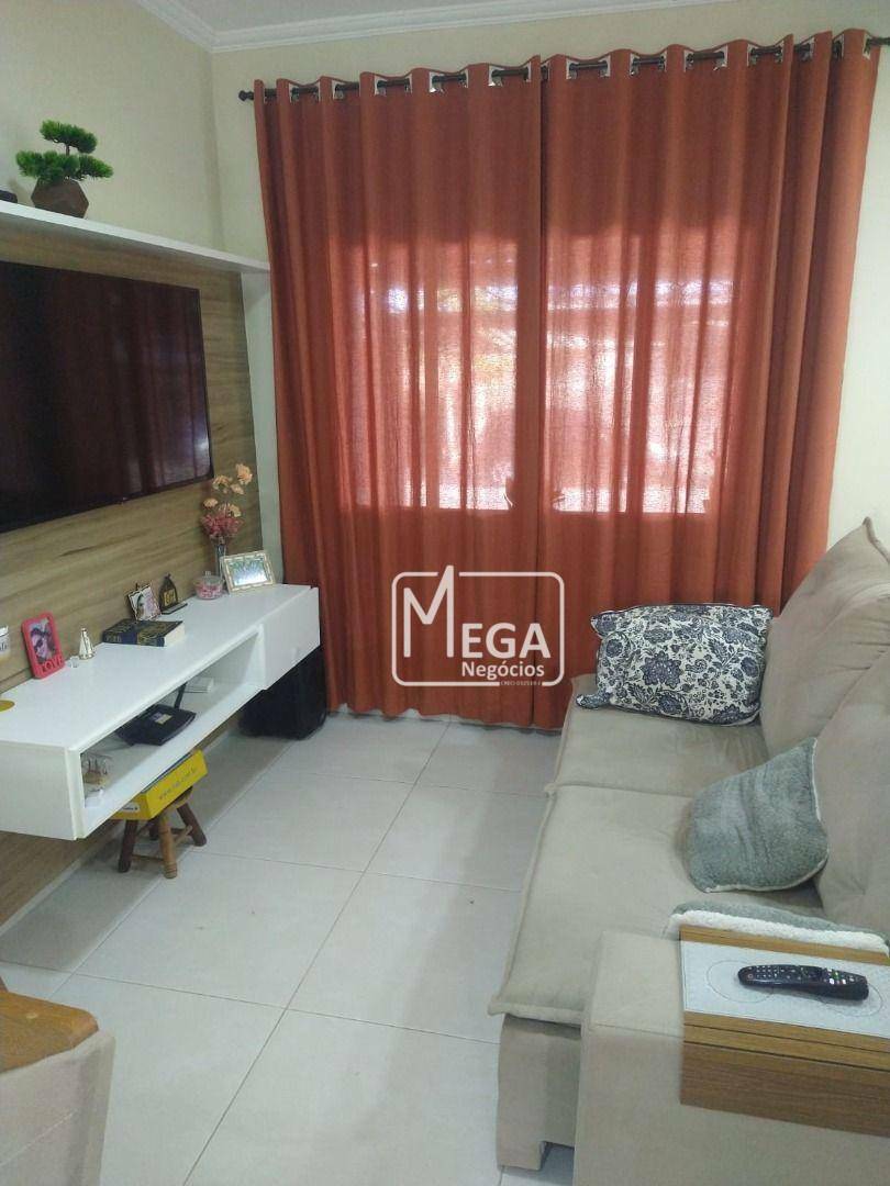 Casa à venda com 2 quartos, 68m² - Foto 1