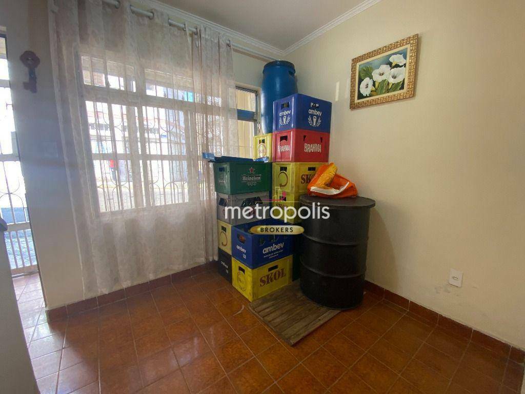 Sobrado à venda com 7 quartos, 317m² - Foto 58