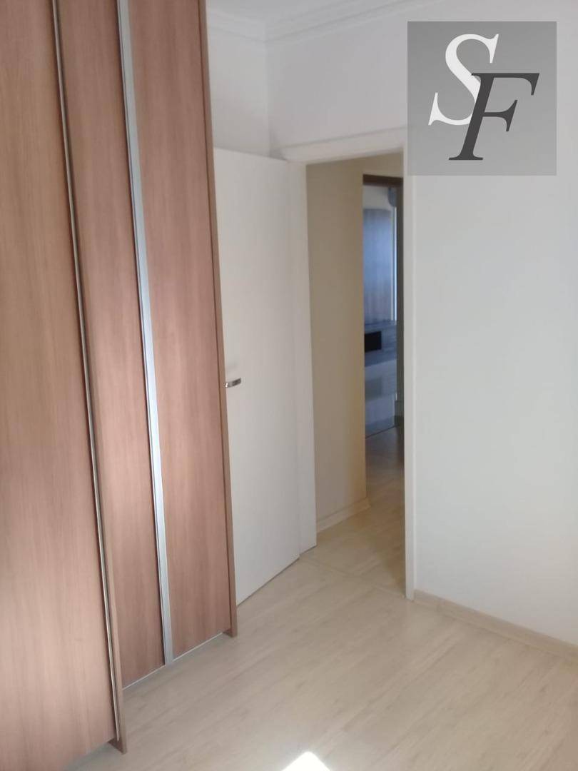 Apartamento à venda com 3 quartos, 85m² - Foto 13