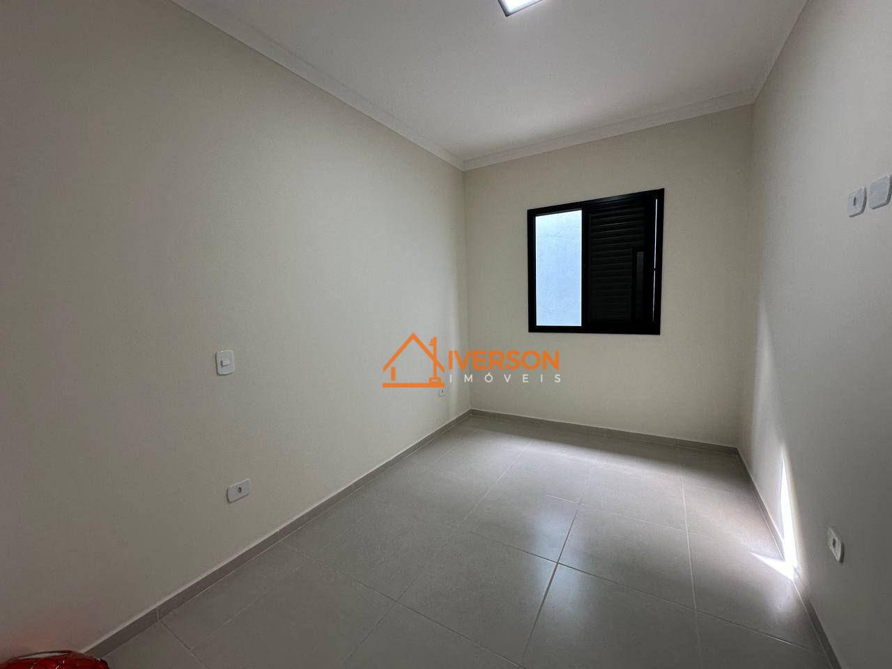 Casa à venda com 3 quartos, 107m² - Foto 5