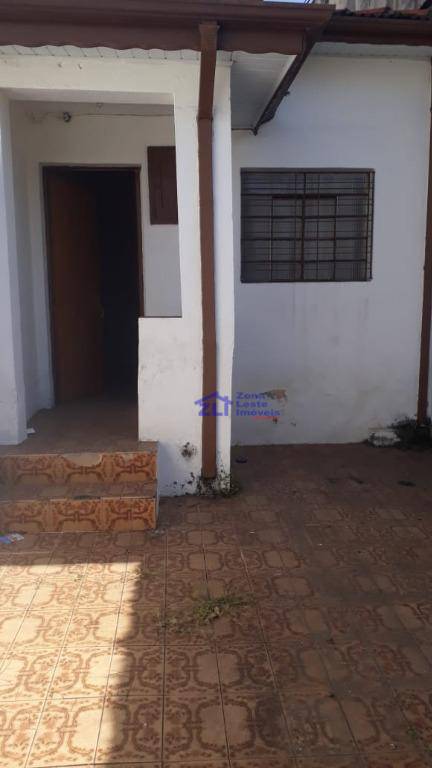 Casa à venda com 2 quartos, 100m² - Foto 5