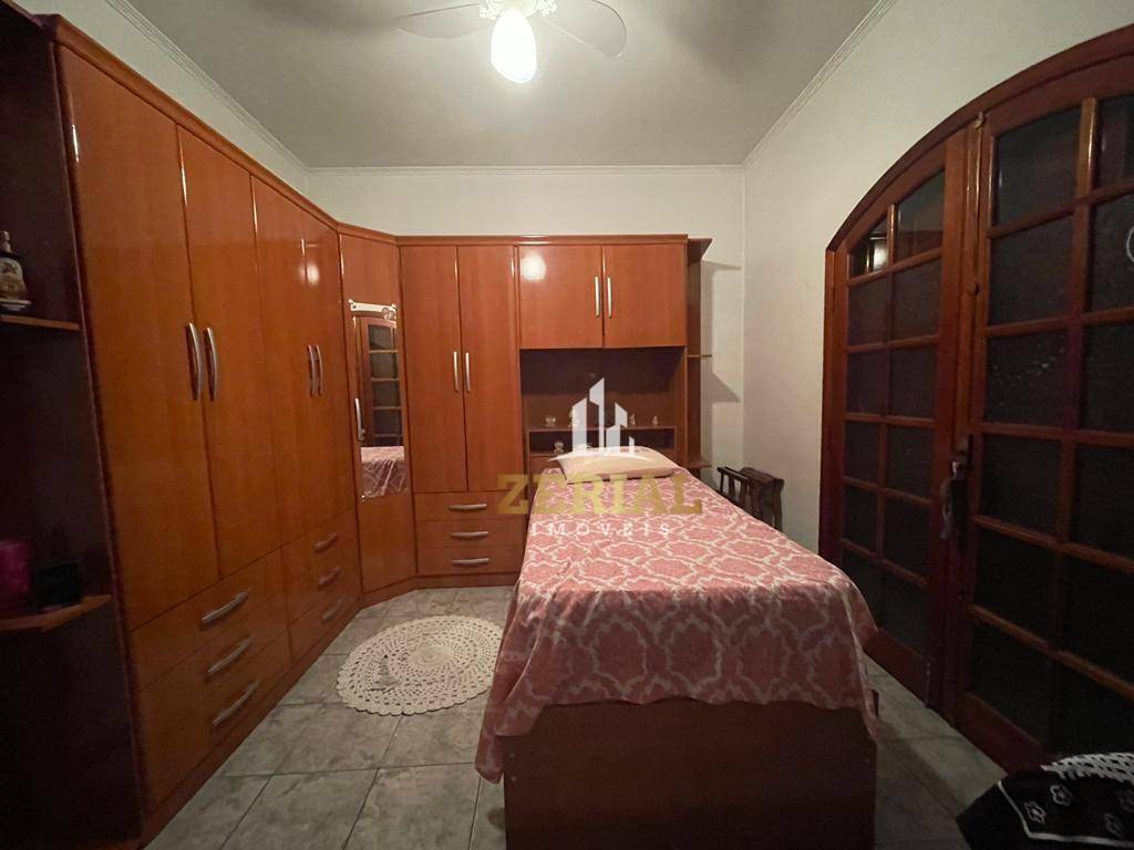 Sobrado à venda com 3 quartos, 225m² - Foto 9