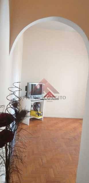 Apartamento à venda com 1 quarto, 50m² - Foto 11