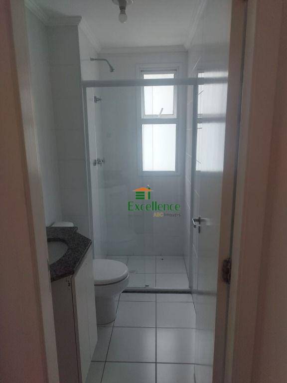 Apartamento para alugar com 3 quartos, 82m² - Foto 13