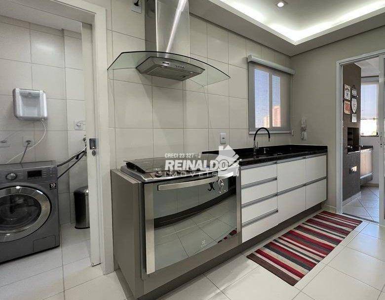 Apartamento à venda com 3 quartos, 120m² - Foto 8