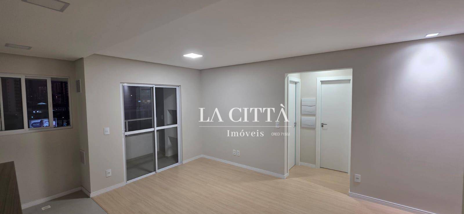Apartamento para alugar com 2 quartos, 63m² - Foto 15
