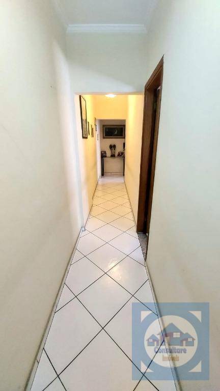 Apartamento à venda com 3 quartos, 161m² - Foto 9