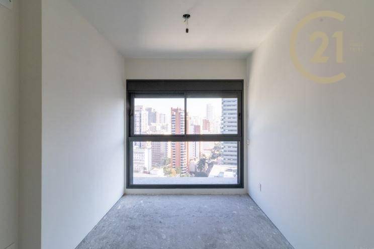 Apartamento à venda com 3 quartos, 180m² - Foto 15