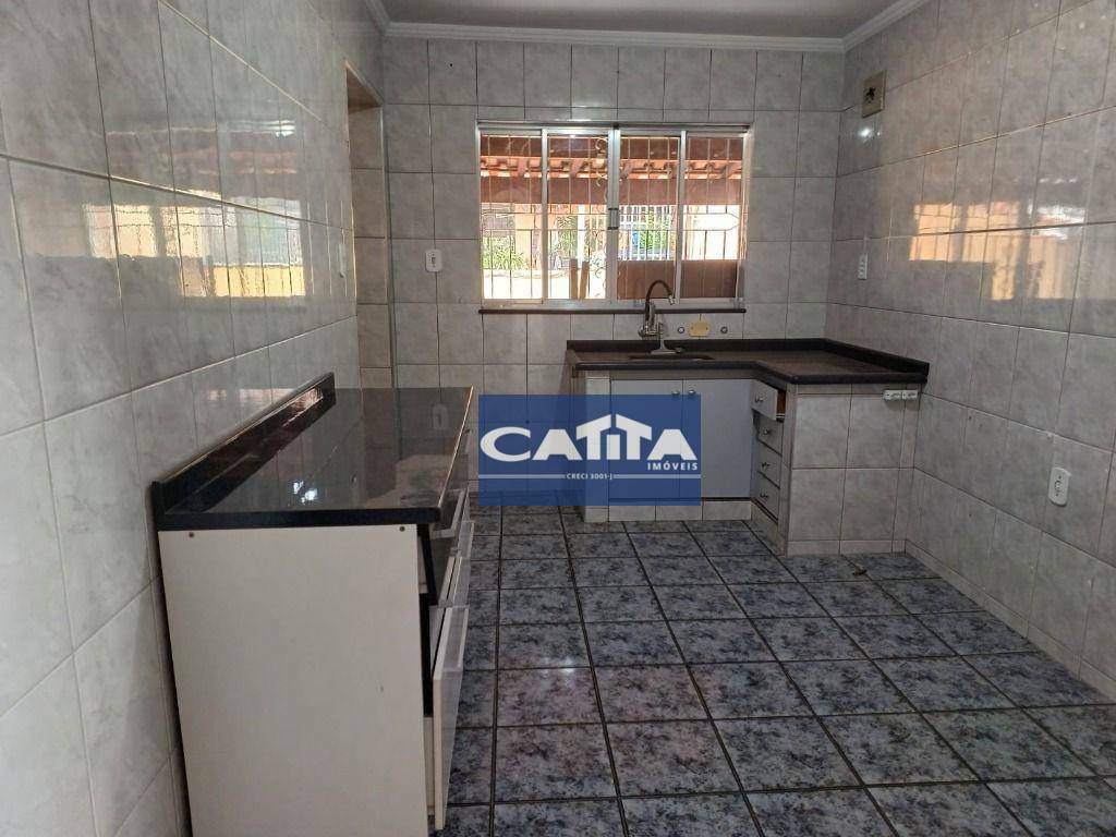 Casa para alugar com 1 quarto, 40m² - Foto 1