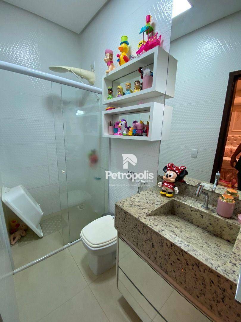 Sobrado à venda com 3 quartos, 214m² - Foto 17