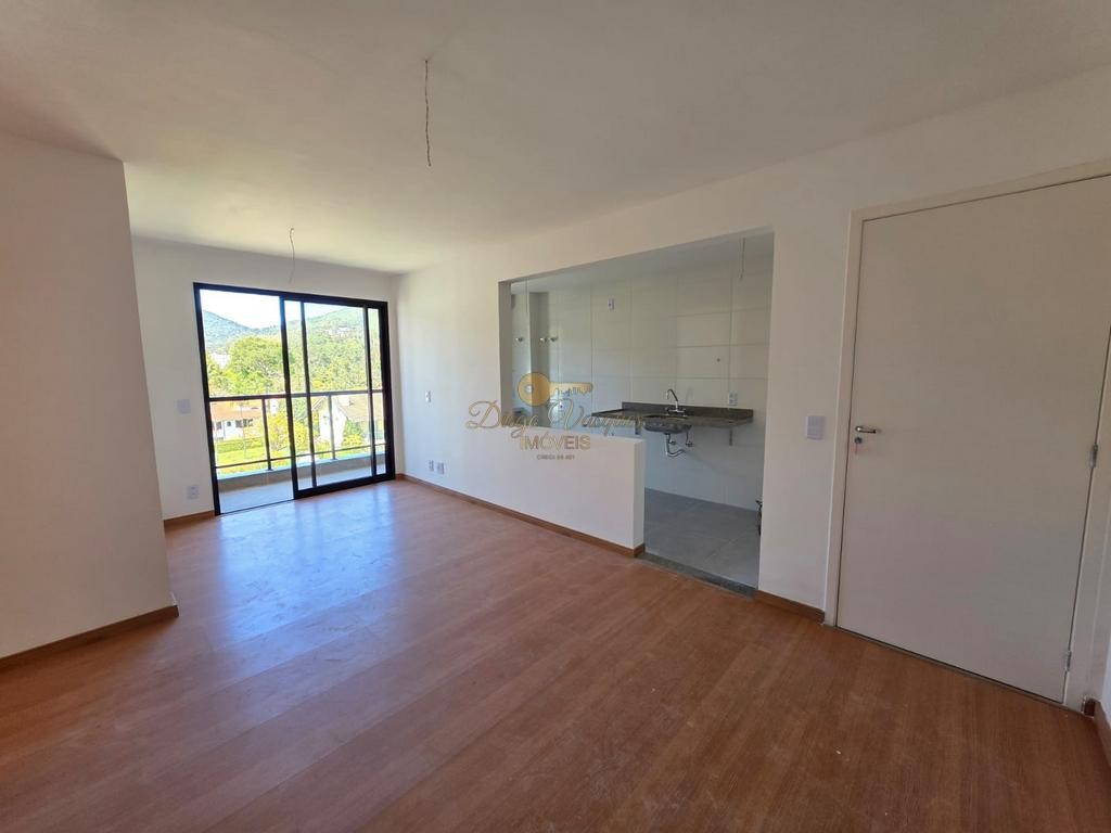 Apartamento à venda com 3 quartos, 76m² - Foto 1