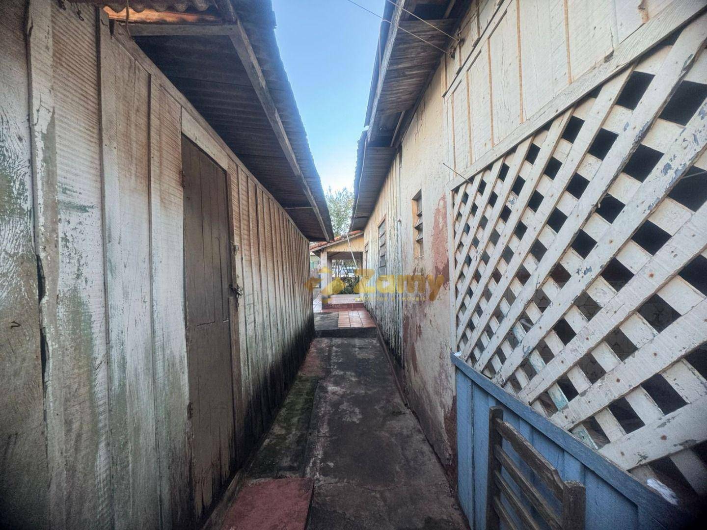 Casa à venda com 3 quartos, 100m² - Foto 8