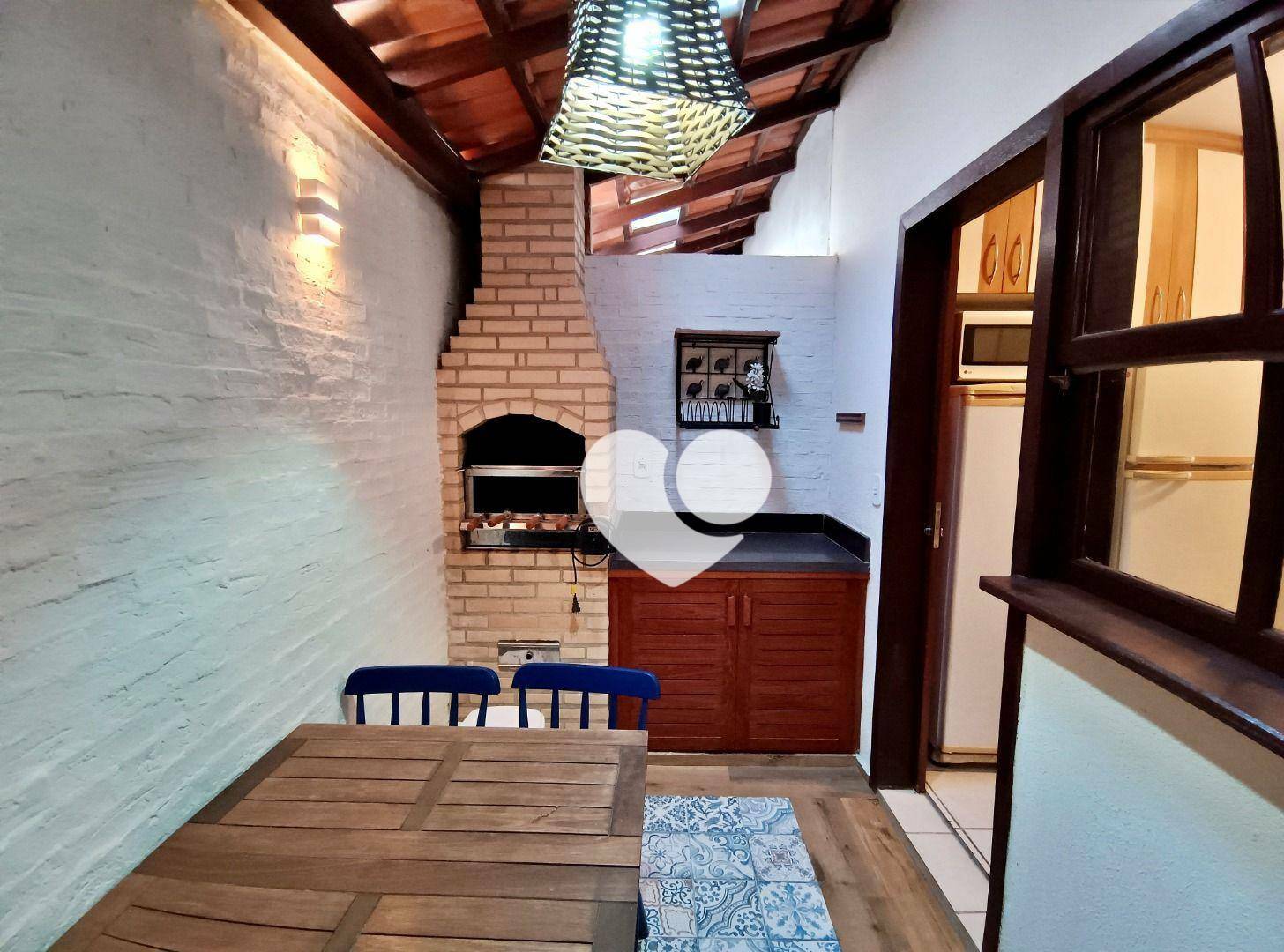 Casa de Condomínio à venda com 2 quartos, 100m² - Foto 9