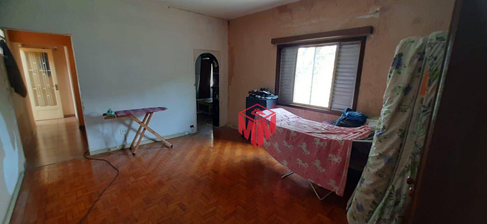 Sobrado à venda com 7 quartos, 350m² - Foto 35