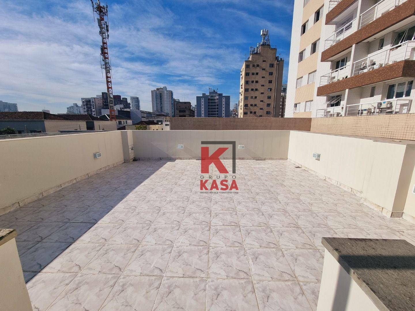 Casa à venda e aluguel com 3 quartos, 339m² - Foto 6