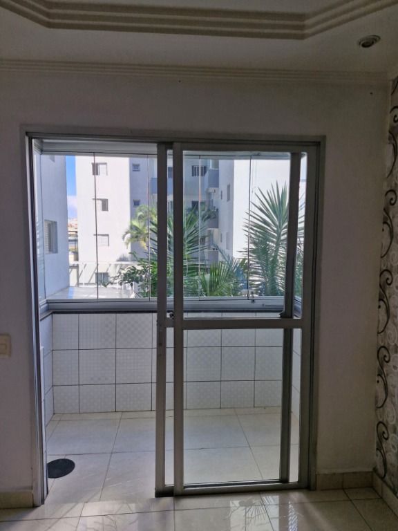 Apartamento à venda com 2 quartos, 58m² - Foto 5