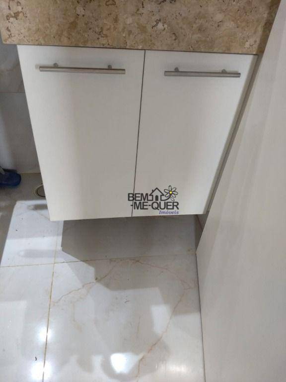 Apartamento à venda com 2 quartos, 40m² - Foto 25