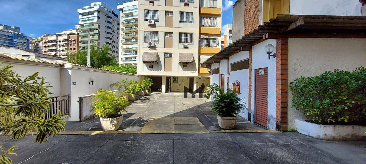 Apartamento à venda com 2 quartos, 75m² - Foto 12