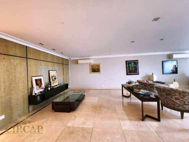 Apartamento à venda com 3 quartos, 380m² - Foto 2