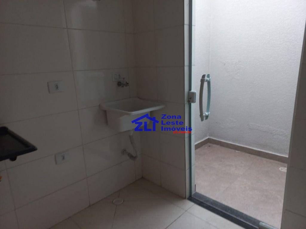 Apartamento à venda com 2 quartos, 37m² - Foto 6