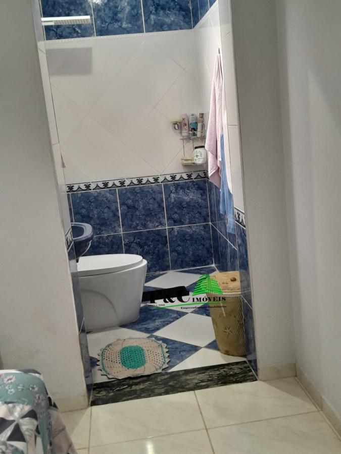 Casa à venda com 3 quartos, 200m² - Foto 22