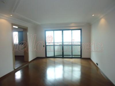 Apartamento para alugar com 3 quartos, 186m² - Foto 1