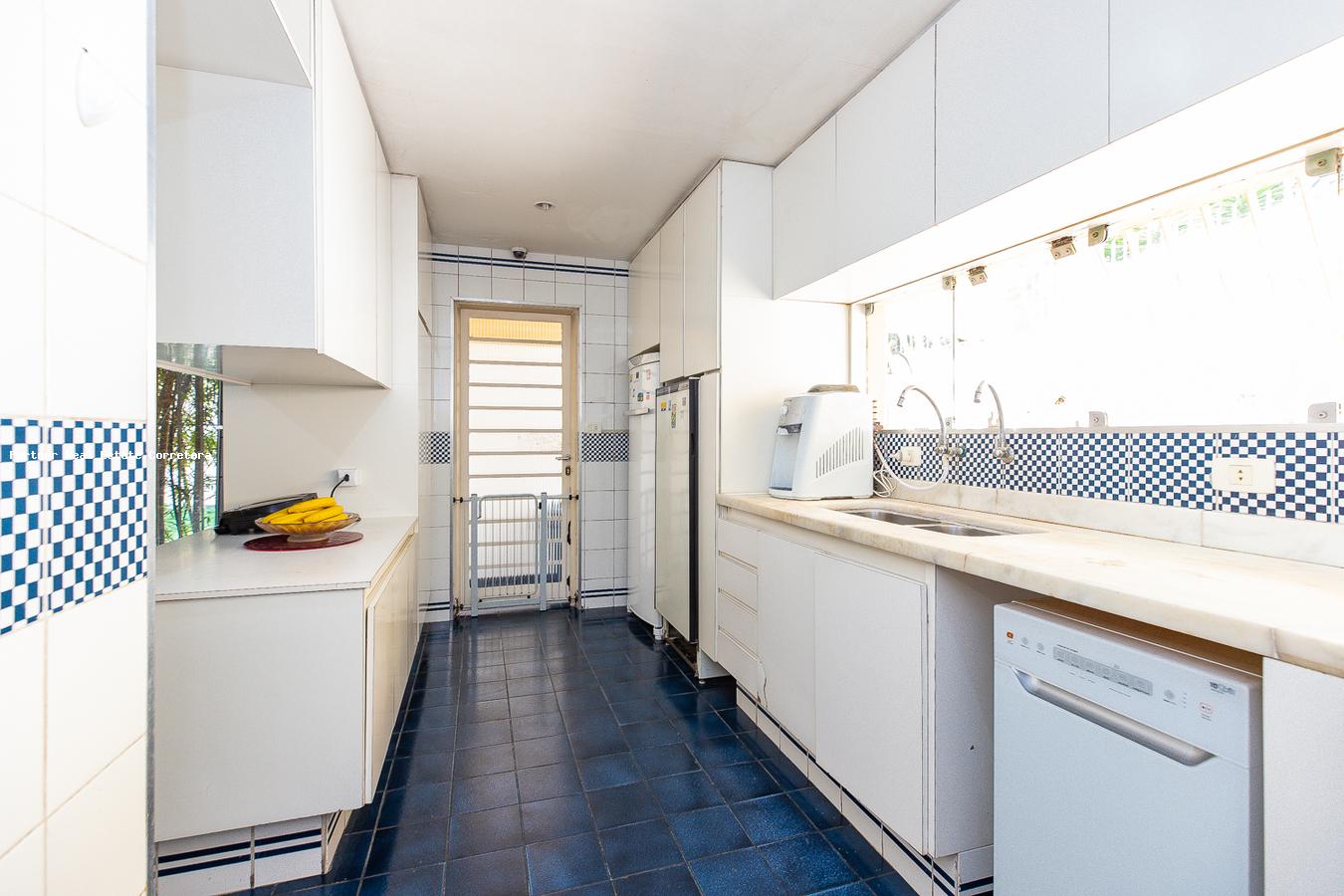 Casa à venda com 4 quartos, 739m² - Foto 29