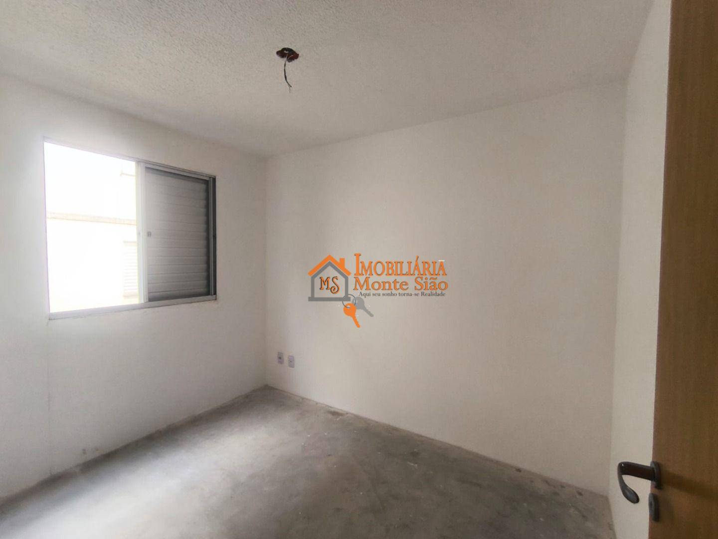 Apartamento à venda com 2 quartos, 40m² - Foto 5