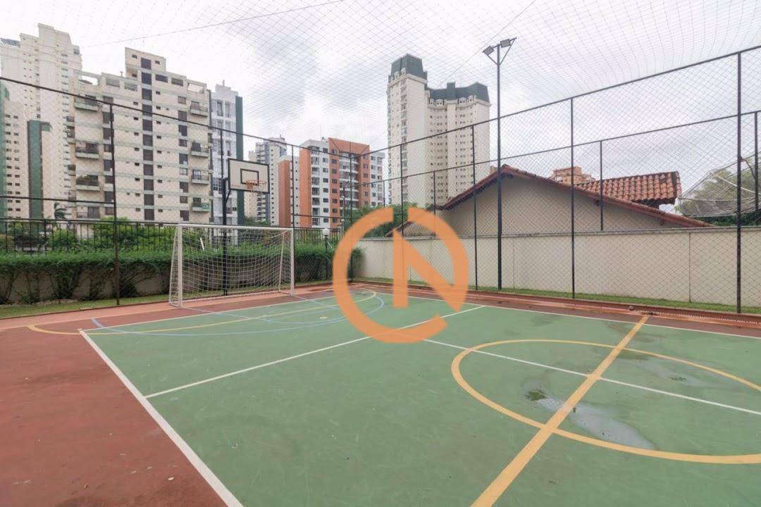 Apartamento para alugar com 3 quartos, 165m² - Foto 26