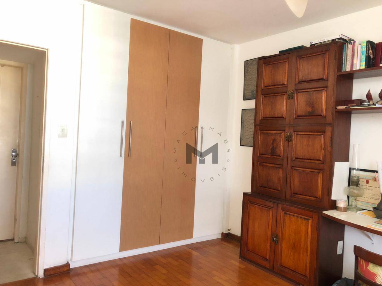 Apartamento à venda com 4 quartos, 239m² - Foto 11