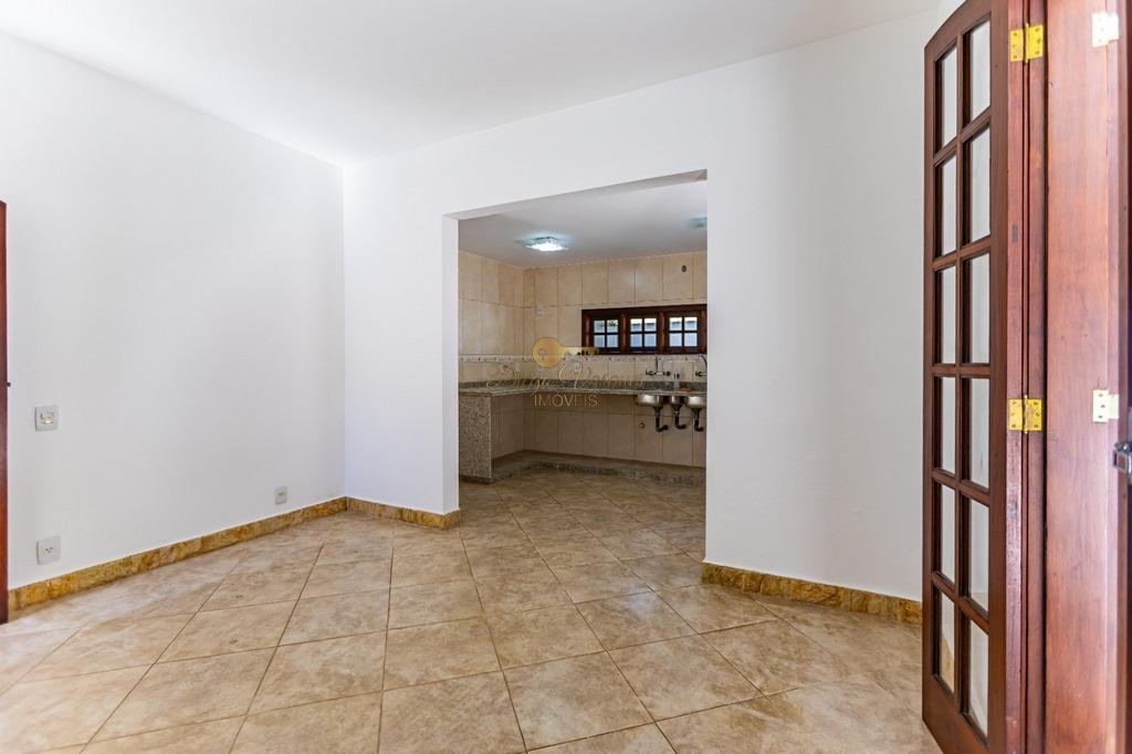 Casa de Condomínio para alugar com 5 quartos, 300m² - Foto 22