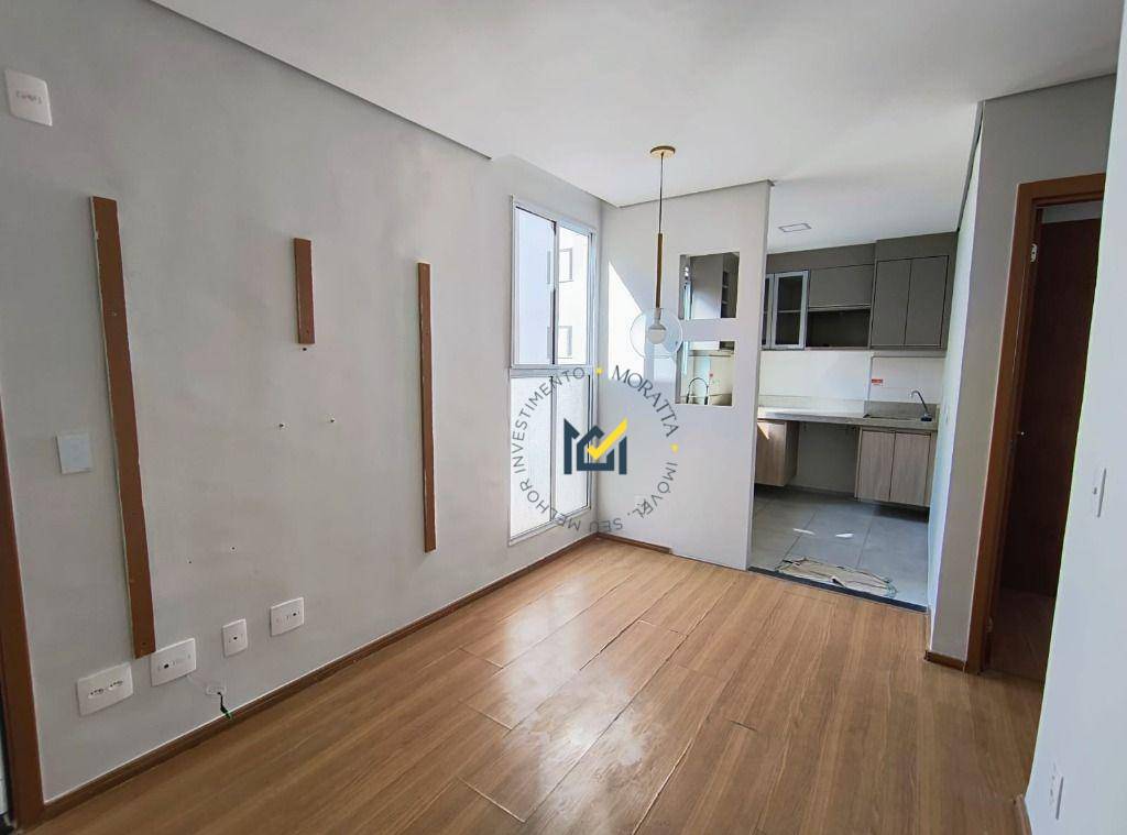 Apartamento para alugar com 2 quartos, 42m² - Foto 4