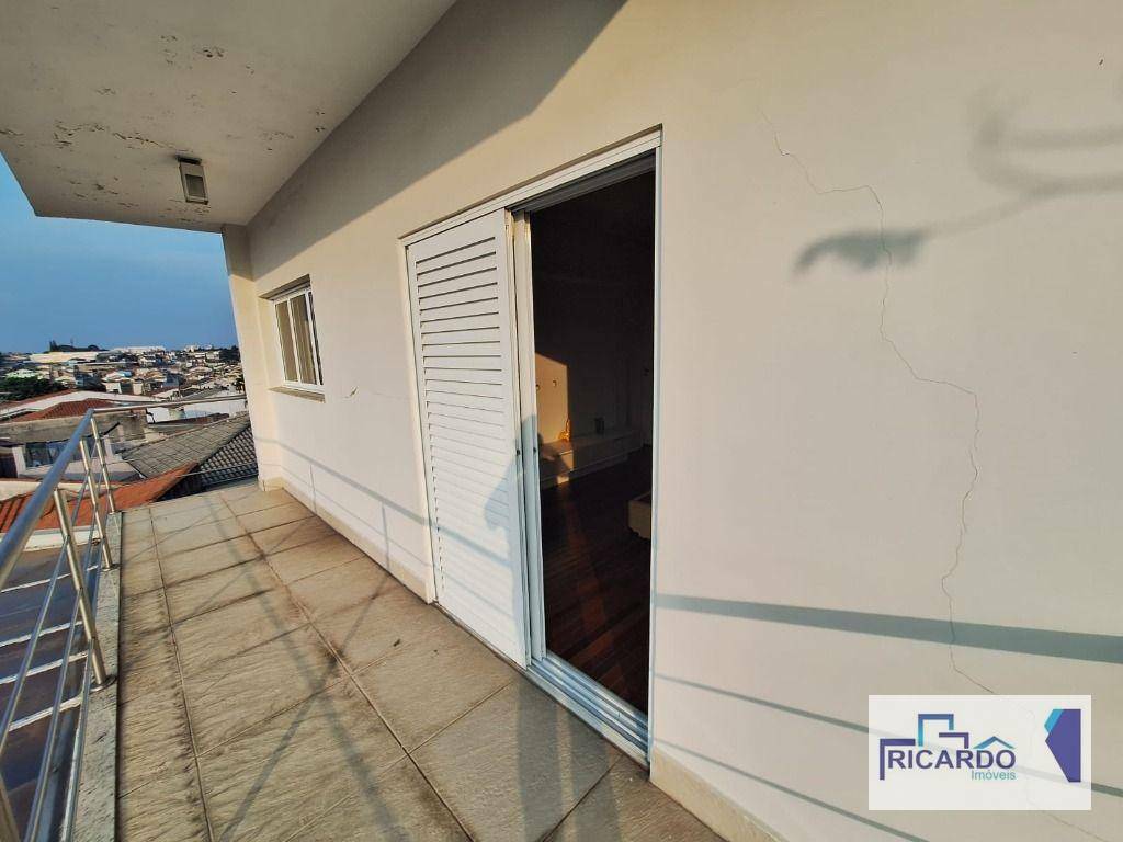 Sobrado à venda com 3 quartos, 400m² - Foto 31