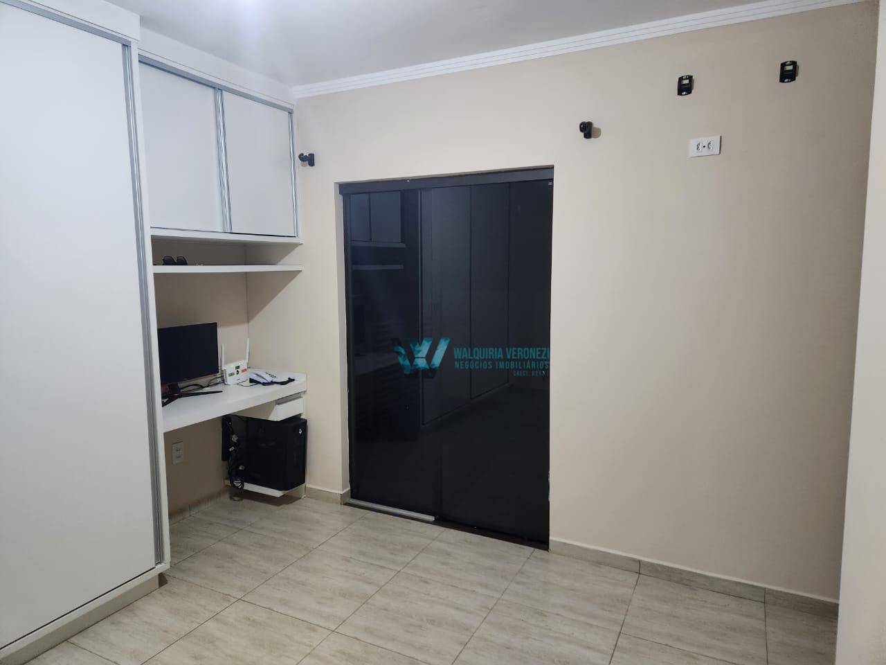 Casa à venda com 2 quartos, 65m² - Foto 29