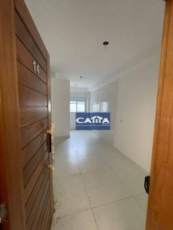 Apartamento à venda com 2 quartos, 34m² - Foto 2