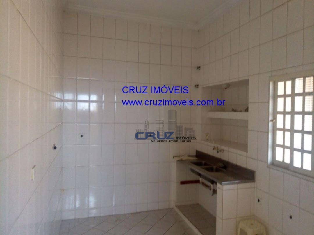 Casa à venda com 3 quartos, 120m² - Foto 18