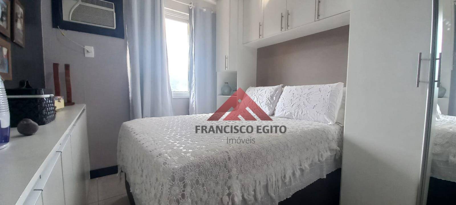 Apartamento à venda com 3 quartos, 101m² - Foto 11