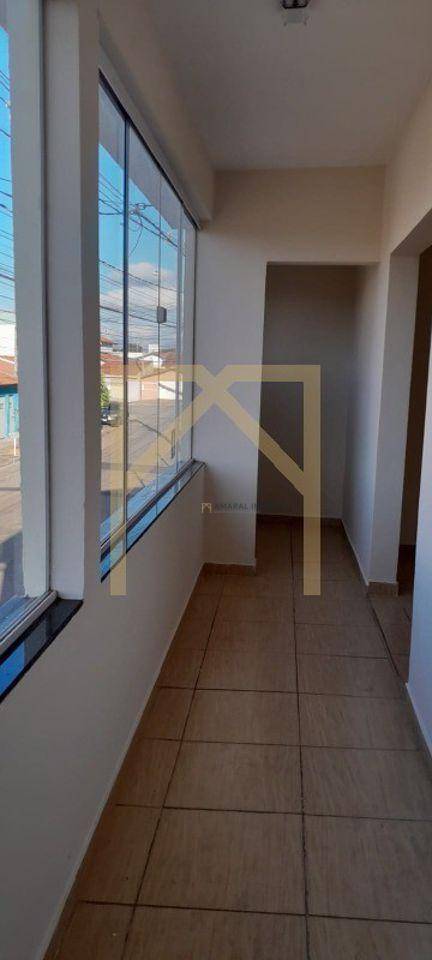 Casa à venda com 3 quartos, 148m² - Foto 5