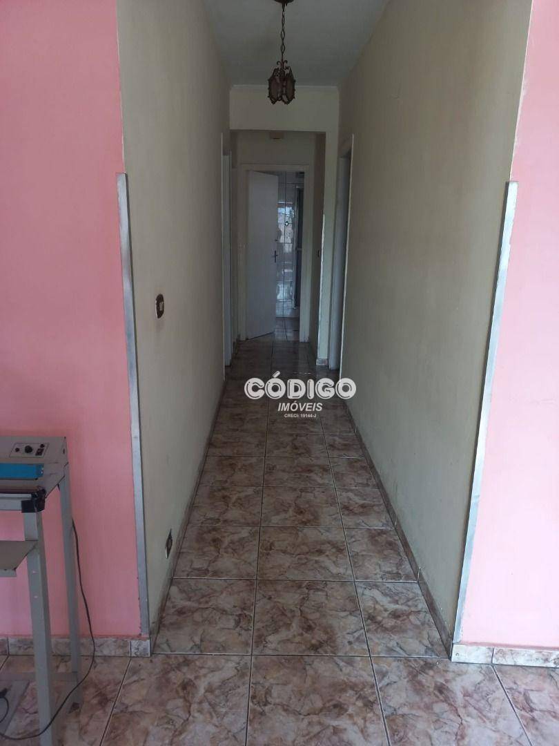 Casa para alugar com 3 quartos, 110m² - Foto 6