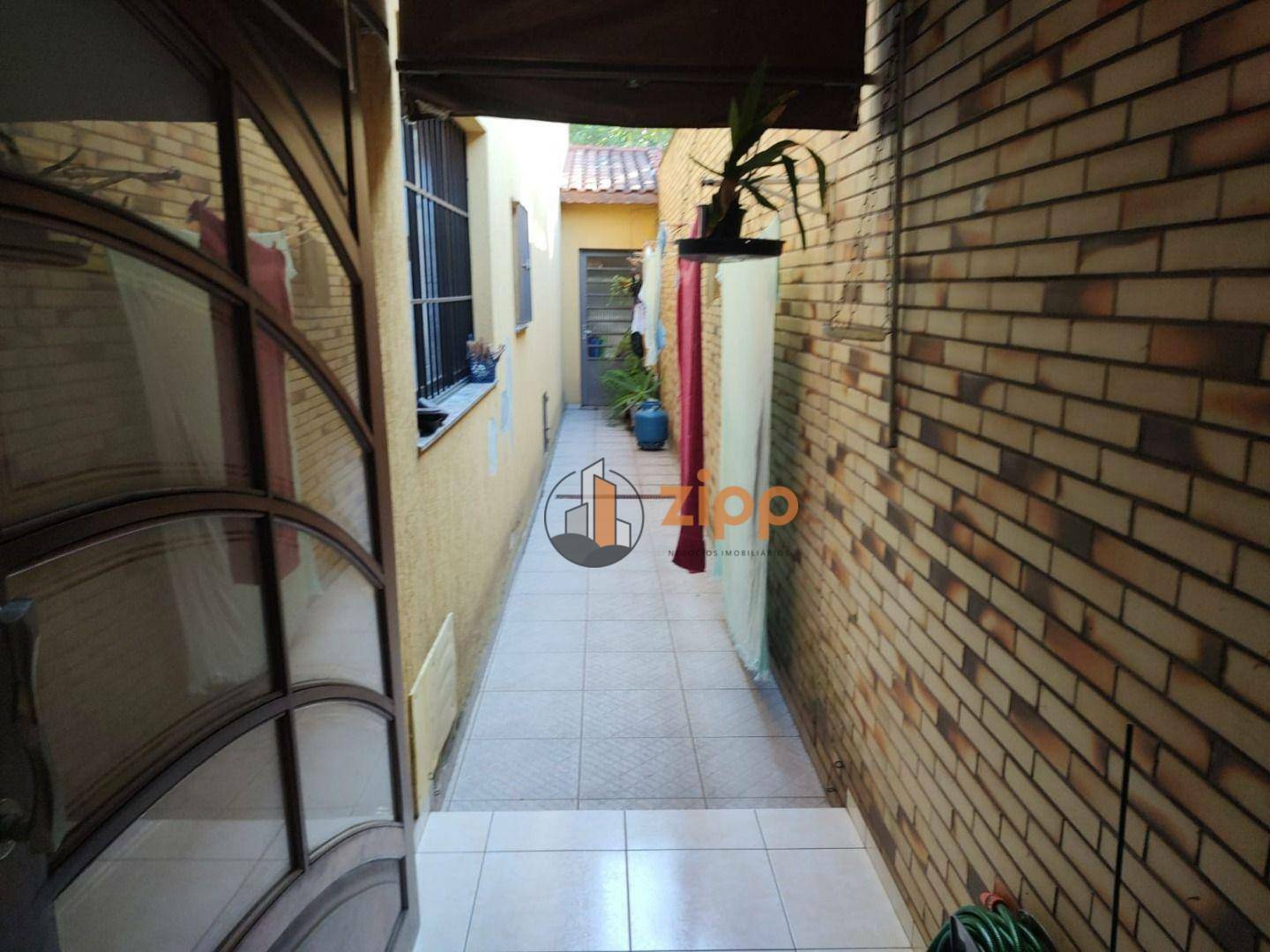 Sobrado à venda com 2 quartos, 144m² - Foto 19