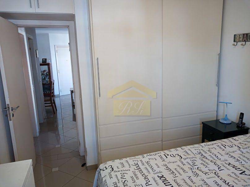 Apartamento à venda com 3 quartos, 77m² - Foto 14