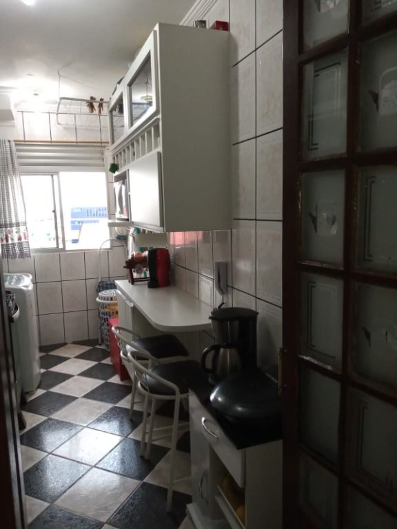 Apartamento à venda com 2 quartos, 52m² - Foto 9