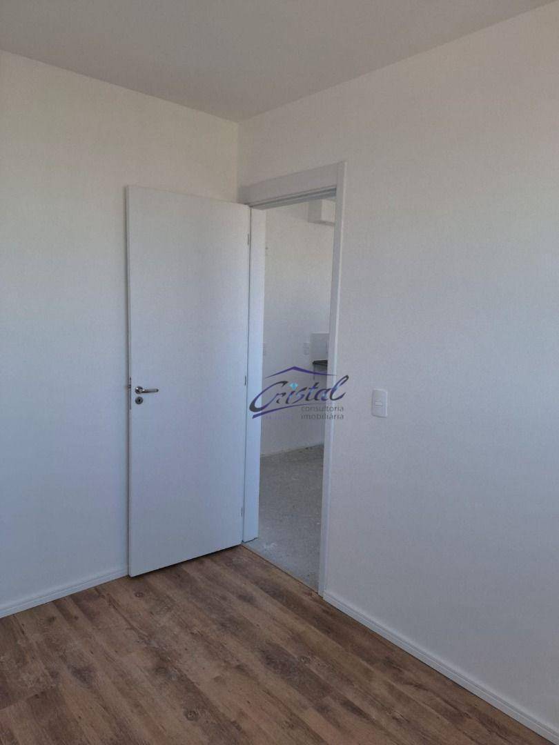 Apartamento à venda com 2 quartos, 38m² - Foto 4