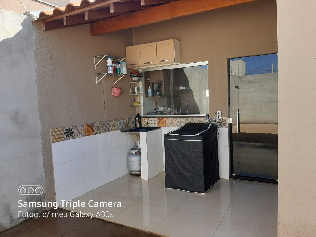 Casa à venda com 2 quartos, 54m² - Foto 7