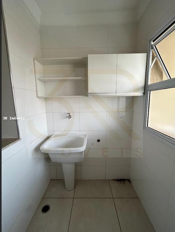 Apartamento à venda com 3 quartos, 95m² - Foto 4